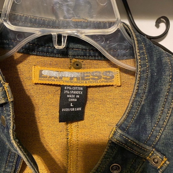 Express womens denim jacket - Picture 2 of 7